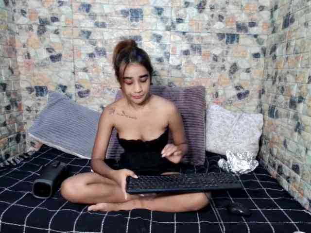 cherryindian4u webcam