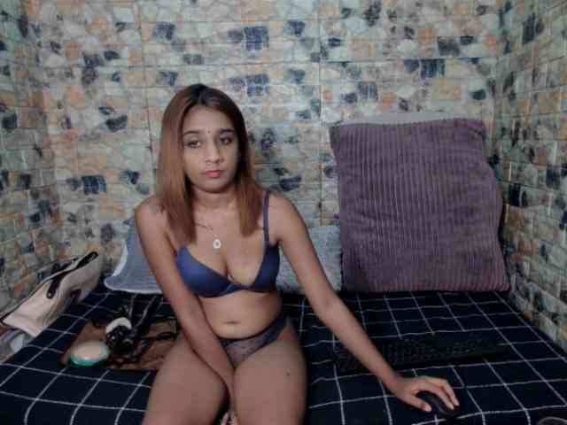 cherryindian4u webcam