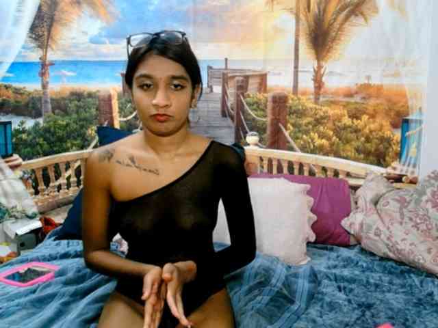cherryindian4u webcam