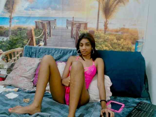 cherryindian4u webcam