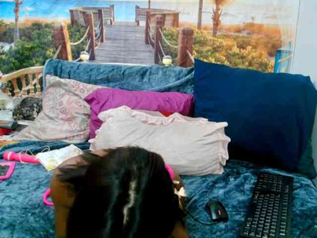 cherryindian4u webcam