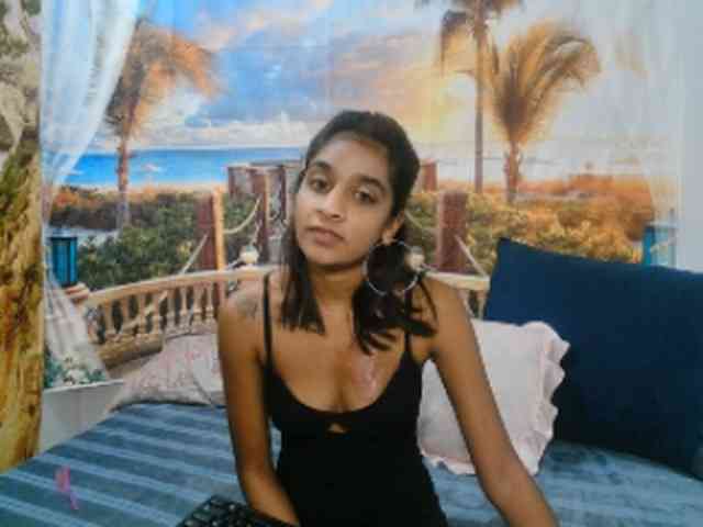 cherryindian4u webcam