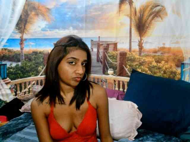 cherryindian4u webcam