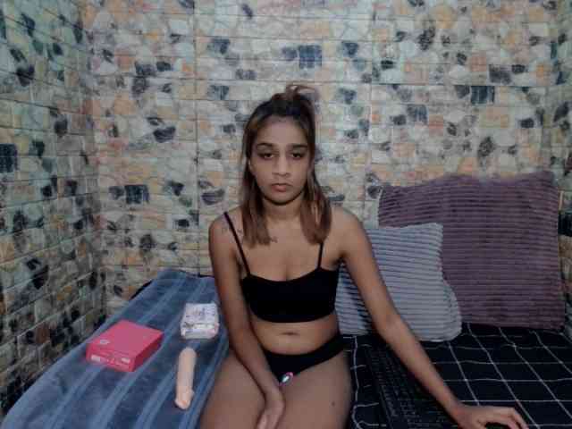 cherryindian4u webcam