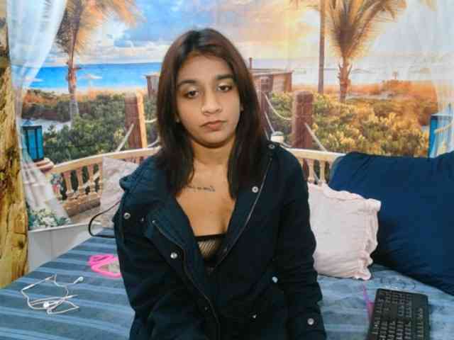 cherryindian4u webcam