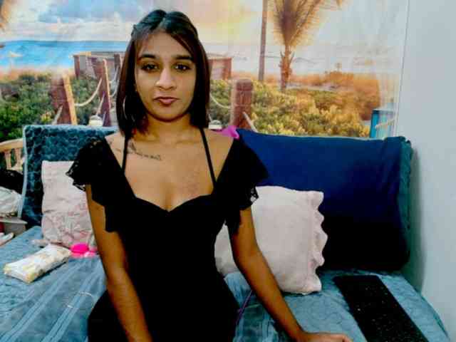 cherryindian4u webcam