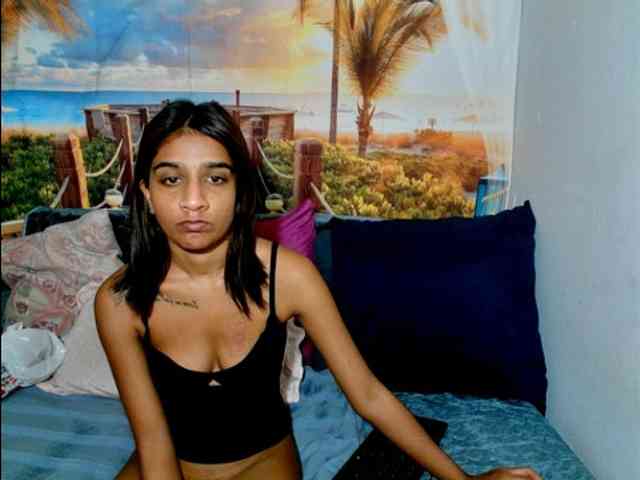 cherryindian4u webcam