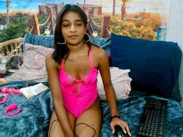 cherryindian4u webcam