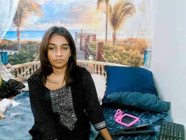 cherryindian4u webcam