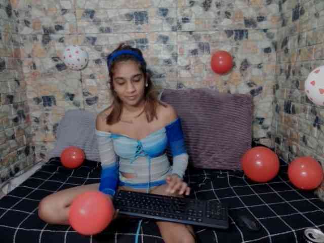 cherryindian4u webcam