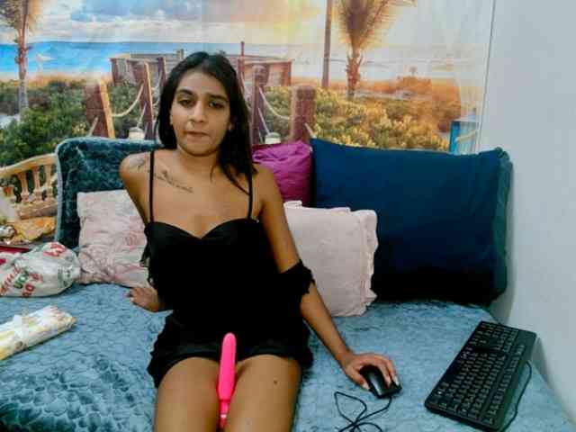 cherryindian4u webcam