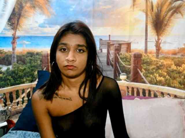 cherryindian4u webcam