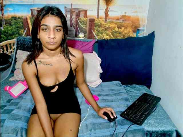 cherryindian4u webcam