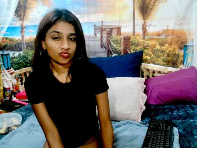 cherryindian4u webcam