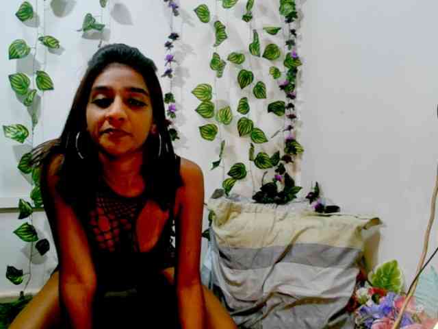 cherryindian4u webcam