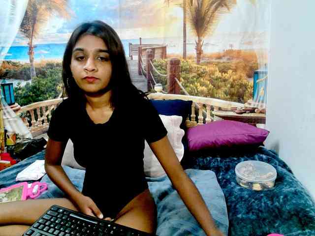 cherryindian4u webcam