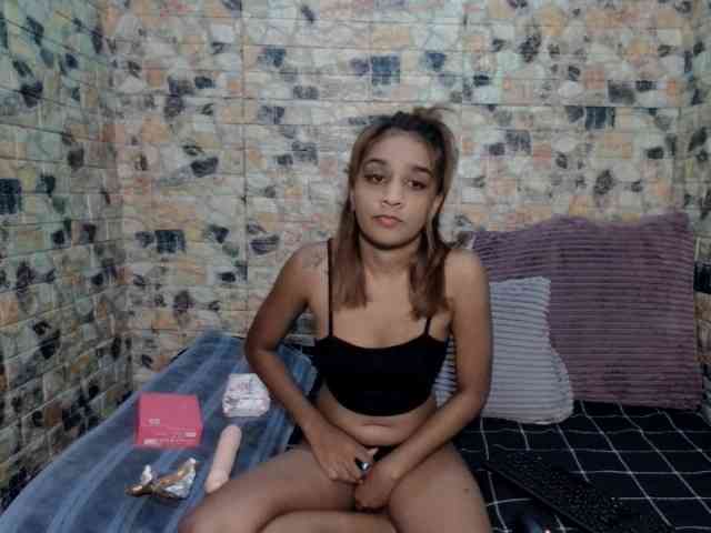 cherryindian4u webcam