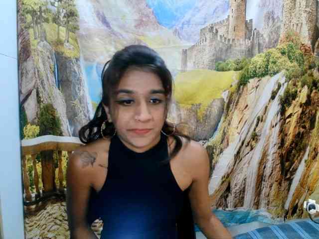 cherryindian4u webcam