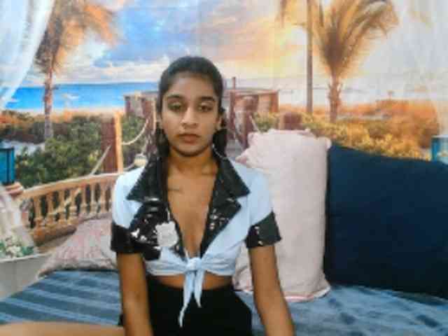 cherryindian4u webcam