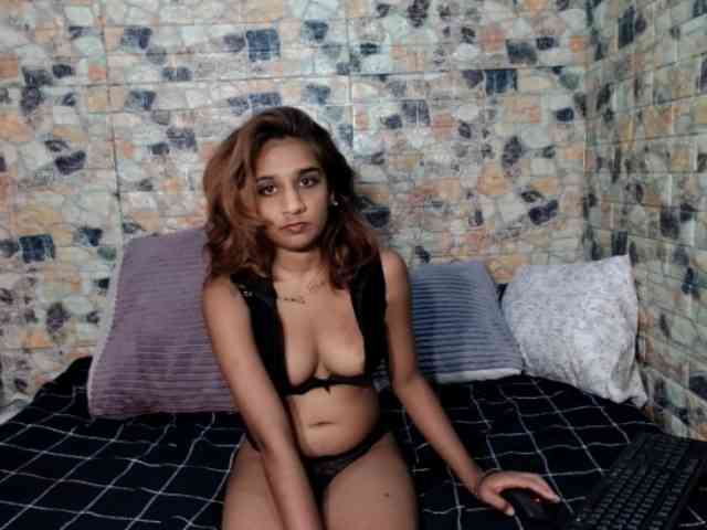 cherryindian4u webcam