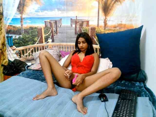 cherryindian4u webcam
