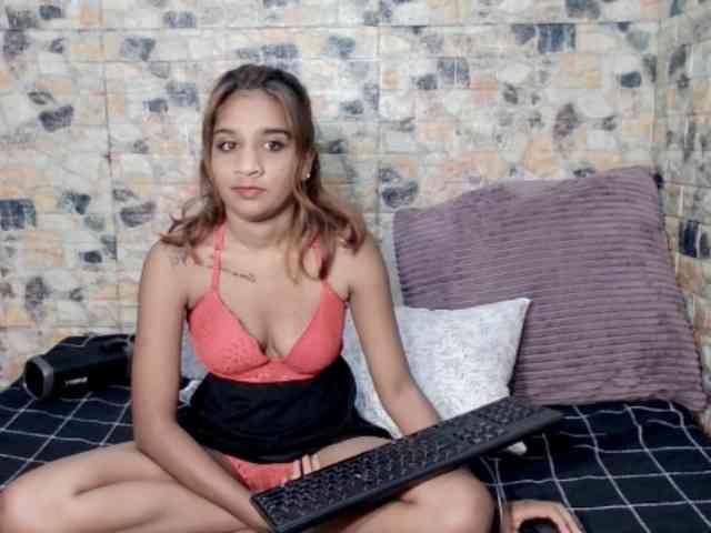 cherryindian4u webcam