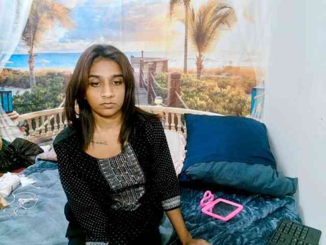 cherryindian4u webcam