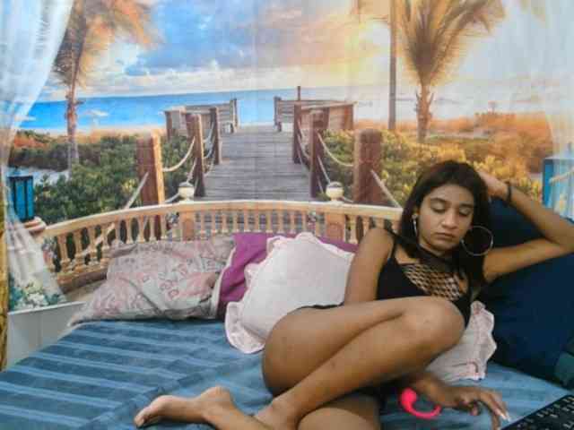 cherryindian4u webcam