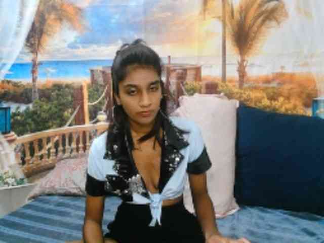 cherryindian4u webcam