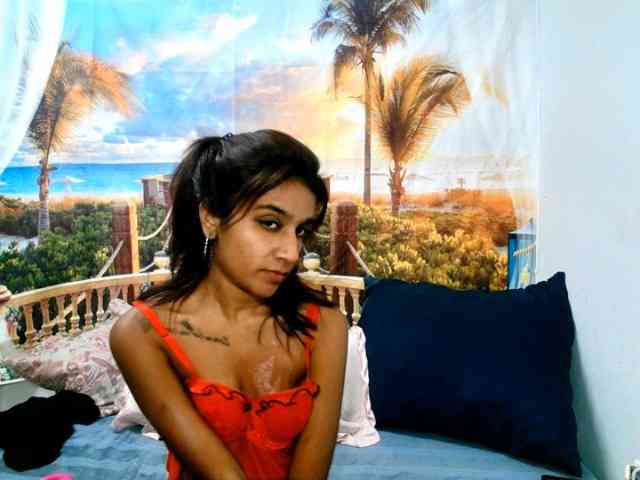 cherryindian4u webcam