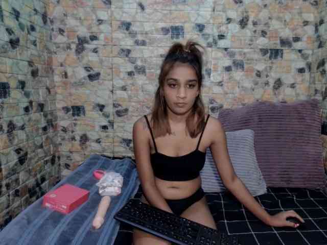 cherryindian4u webcam