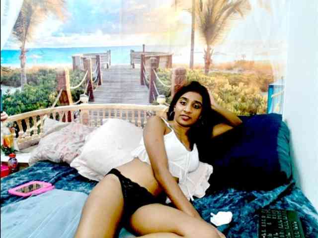 cherryindian4u webcam