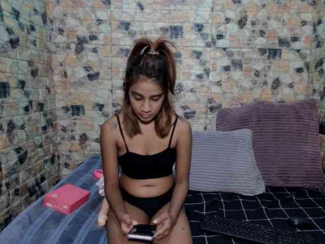 cherryindian4u webcam