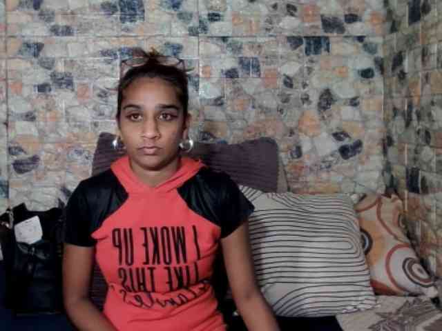 cherryindian4u webcam