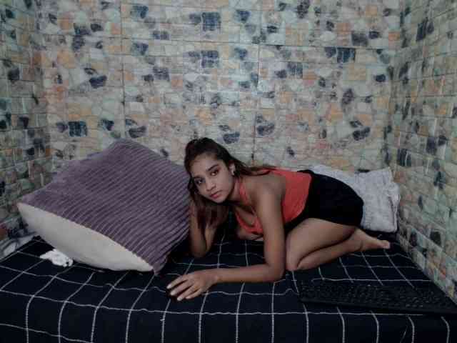 cherryindian4u webcam