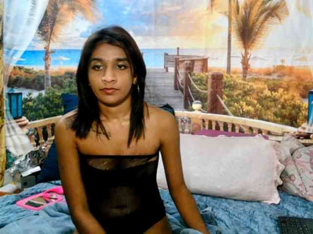 cherryindian4u webcam
