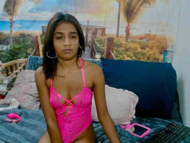 cherryindian4u webcam