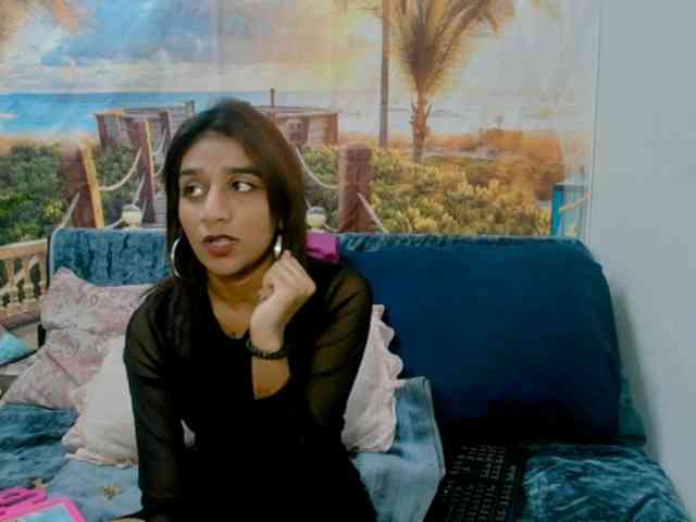 cherryindian4u webcam