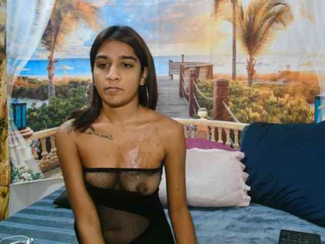 cherryindian4u webcam