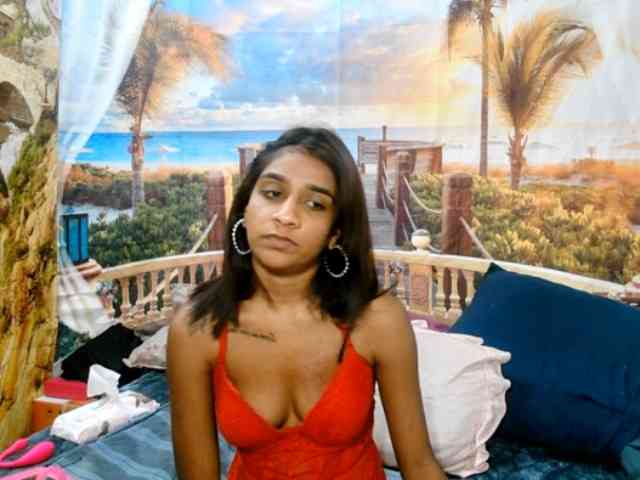 cherryindian4u webcam
