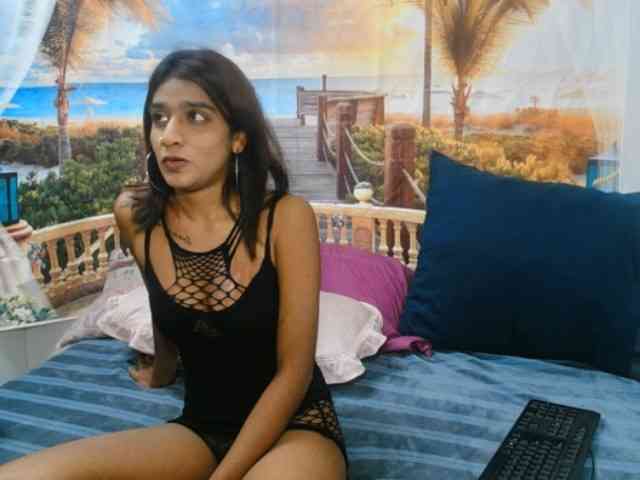 cherryindian4u webcam