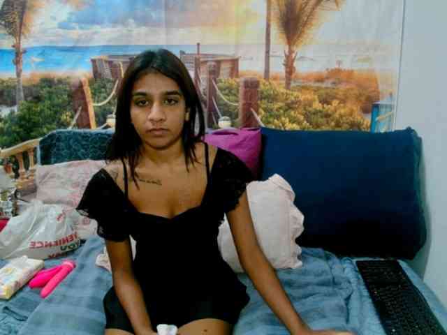cherryindian4u webcam