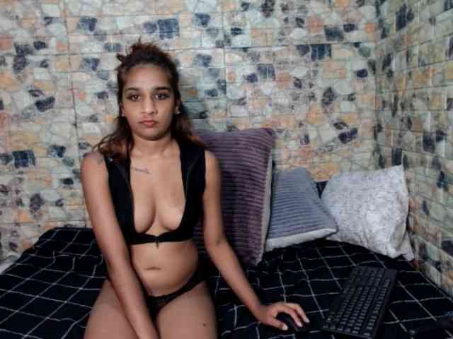 cherryindian4u webcam