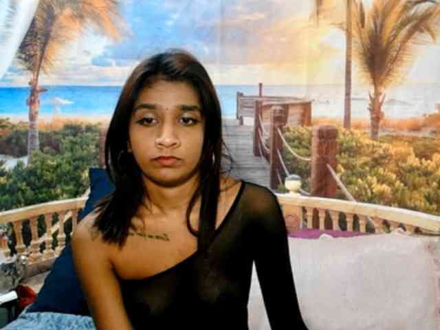 cherryindian4u webcam