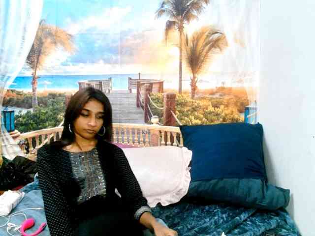 cherryindian4u webcam