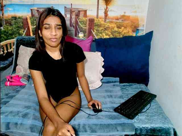 cherryindian4u webcam