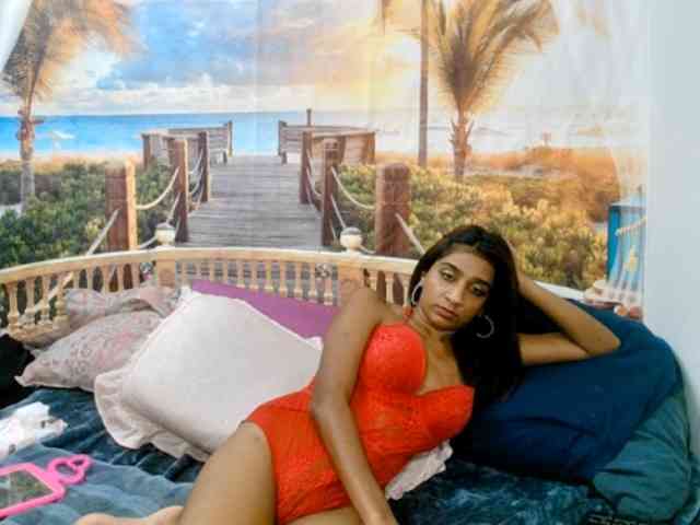 cherryindian4u webcam