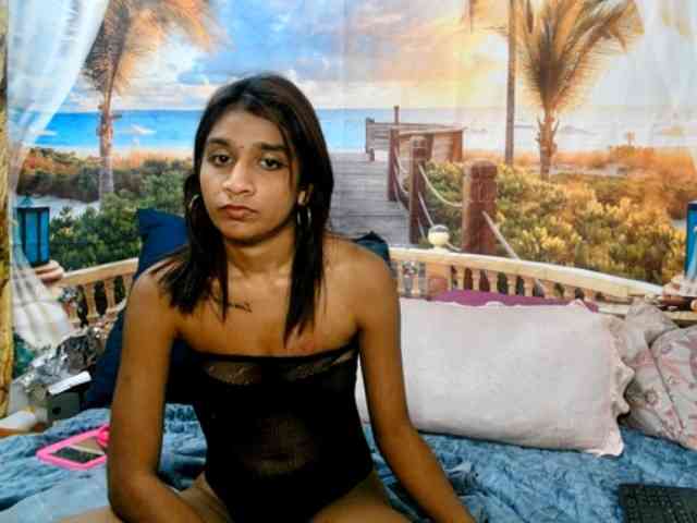 cherryindian4u webcam