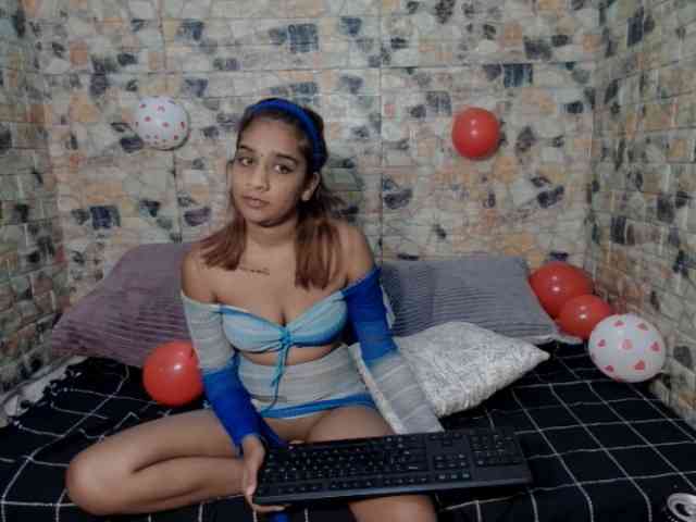 cherryindian4u webcam