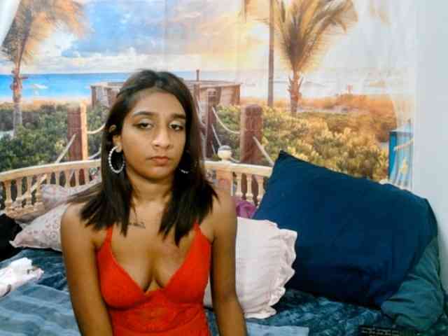 cherryindian4u webcam